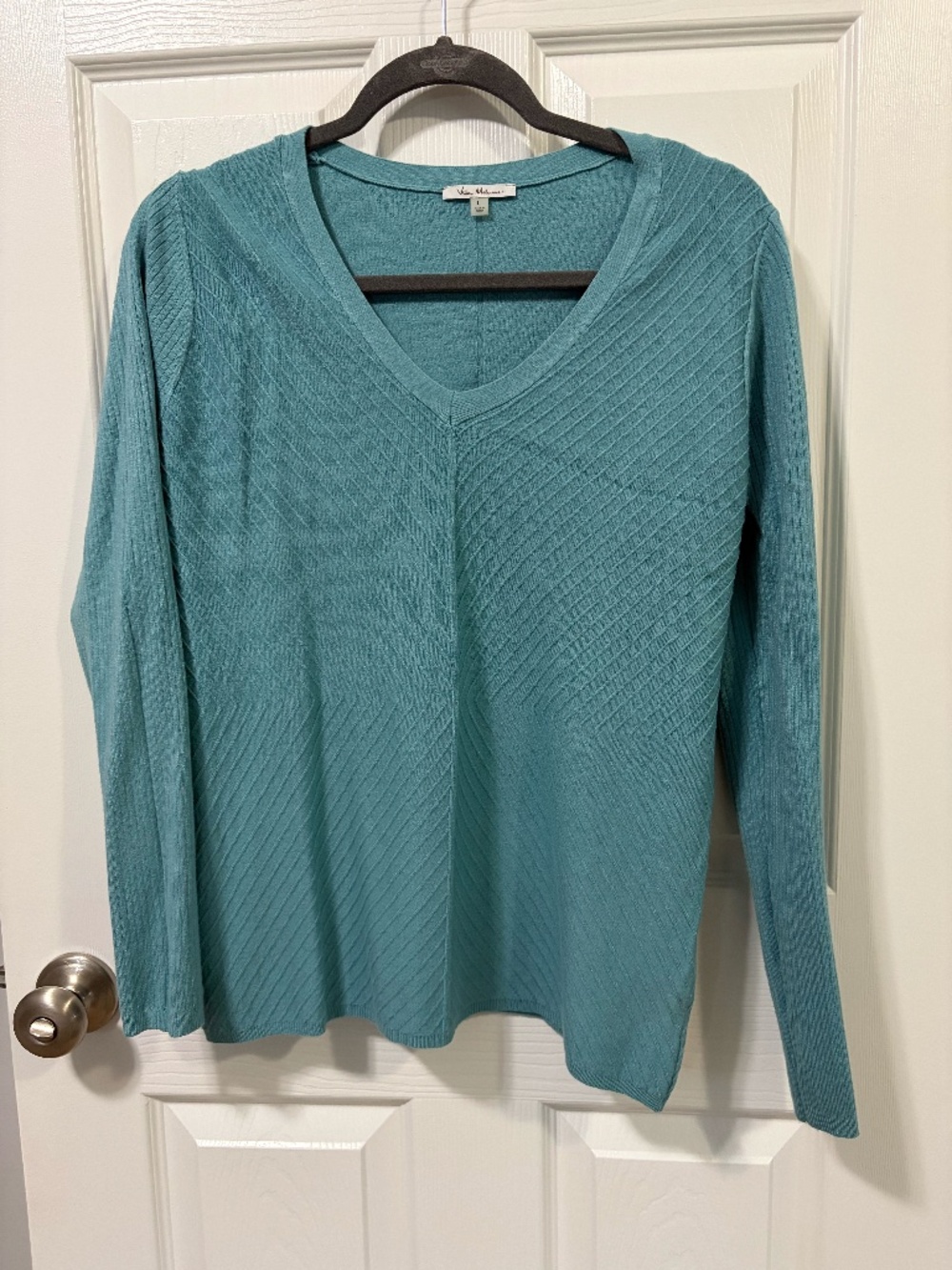 V neck sweater